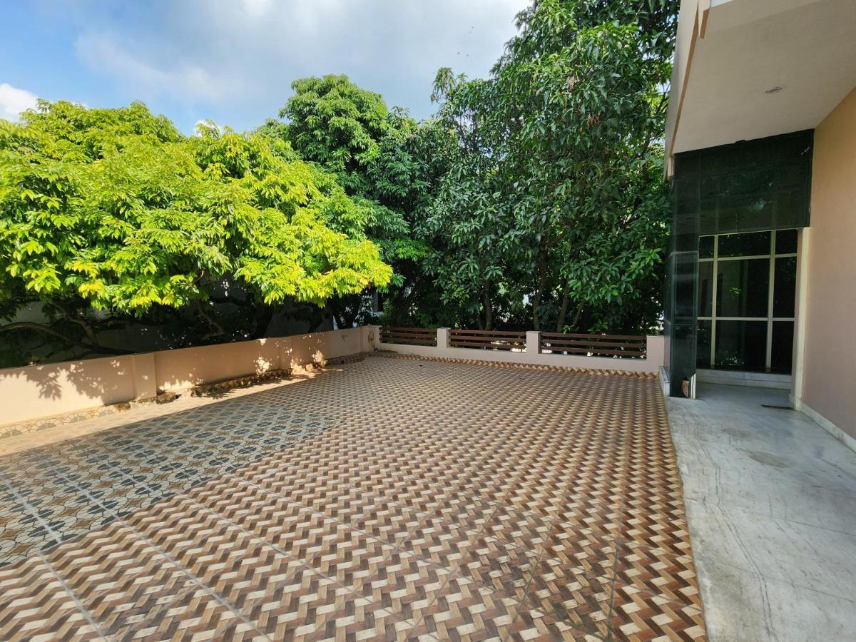 דהראדון Lychee Bungalow מראה חיצוני תמונה